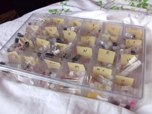 divided sample box